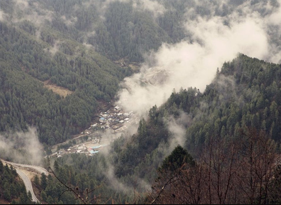 Yarlung Tsangpo Valley