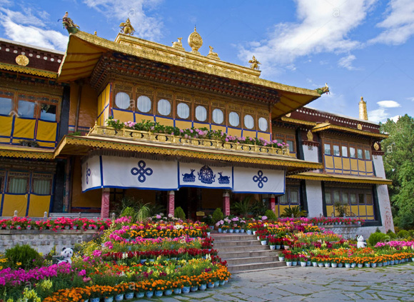 7 Days Central Tibet Group Tour with Namtso